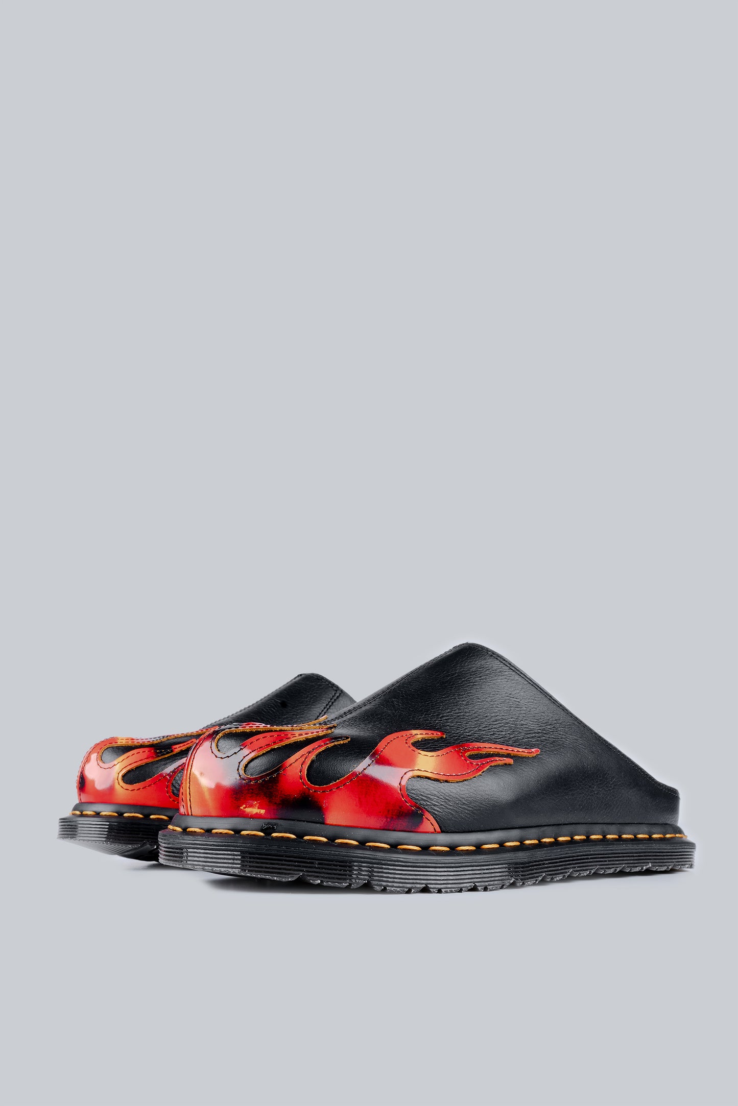 DR MARTENS SAN MULE FLAME BLACK YELLOW RED