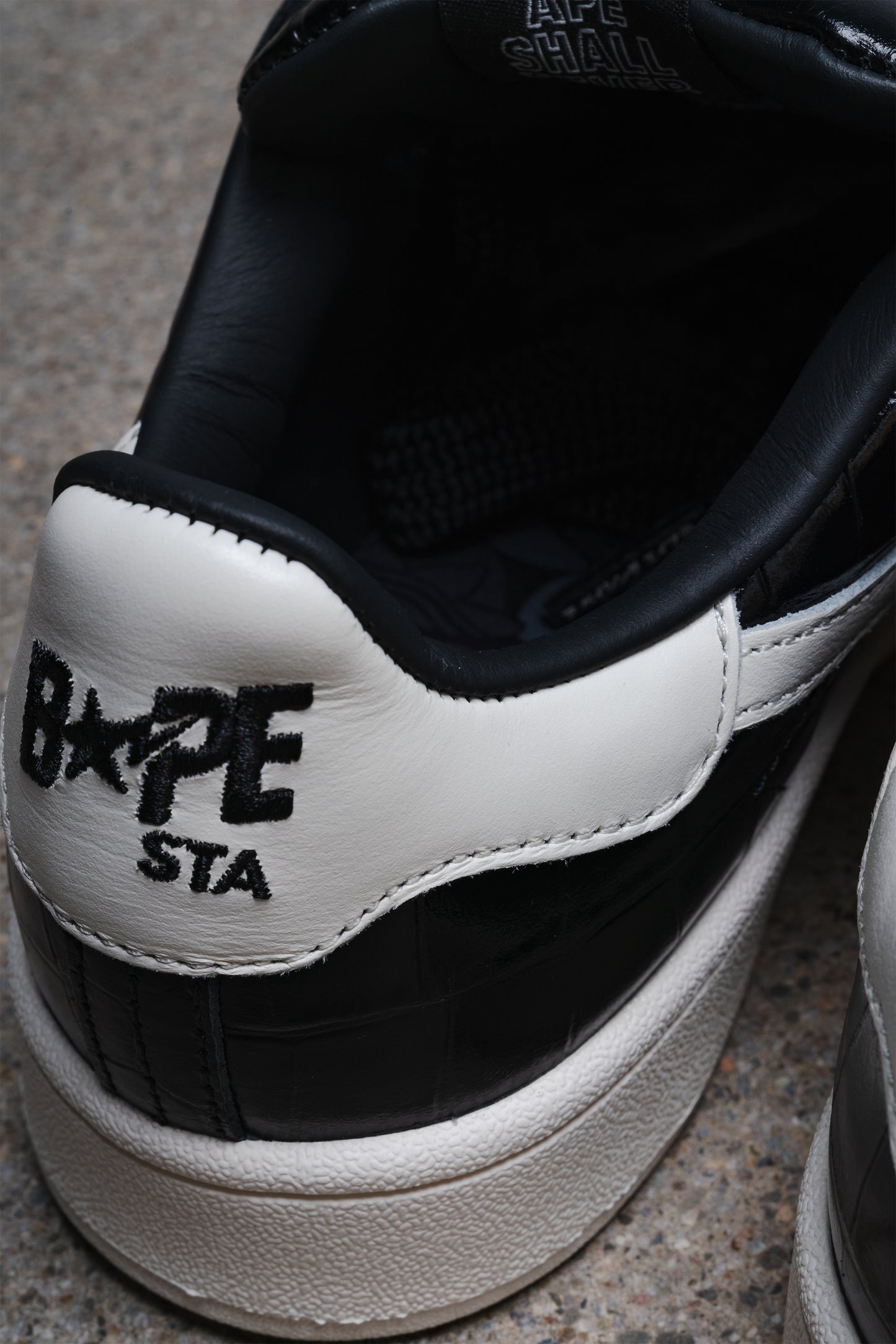 ADIDAS BAPE CAMPUS 00S BLACK