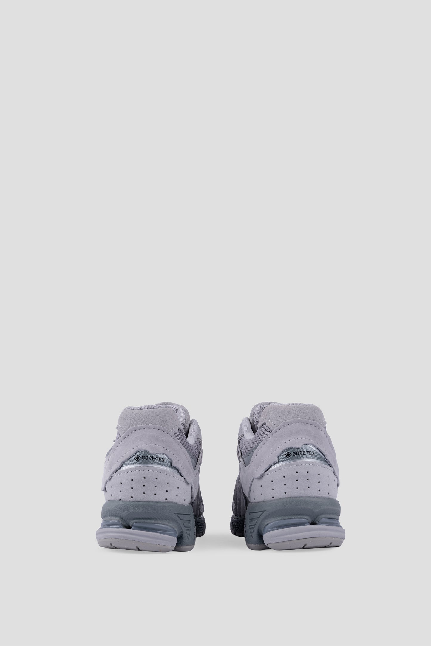 NEW BALANCE 2002 DX REFINED FUTURE GORE-TEX GREY