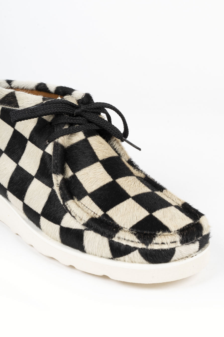 PADMORE & BARNES P204 WHT VIBRAM BLACK CHECKERBOARD