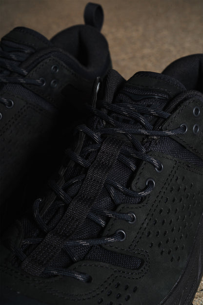 HOKA TOR ULTRA LO BLACK BLACK OG
