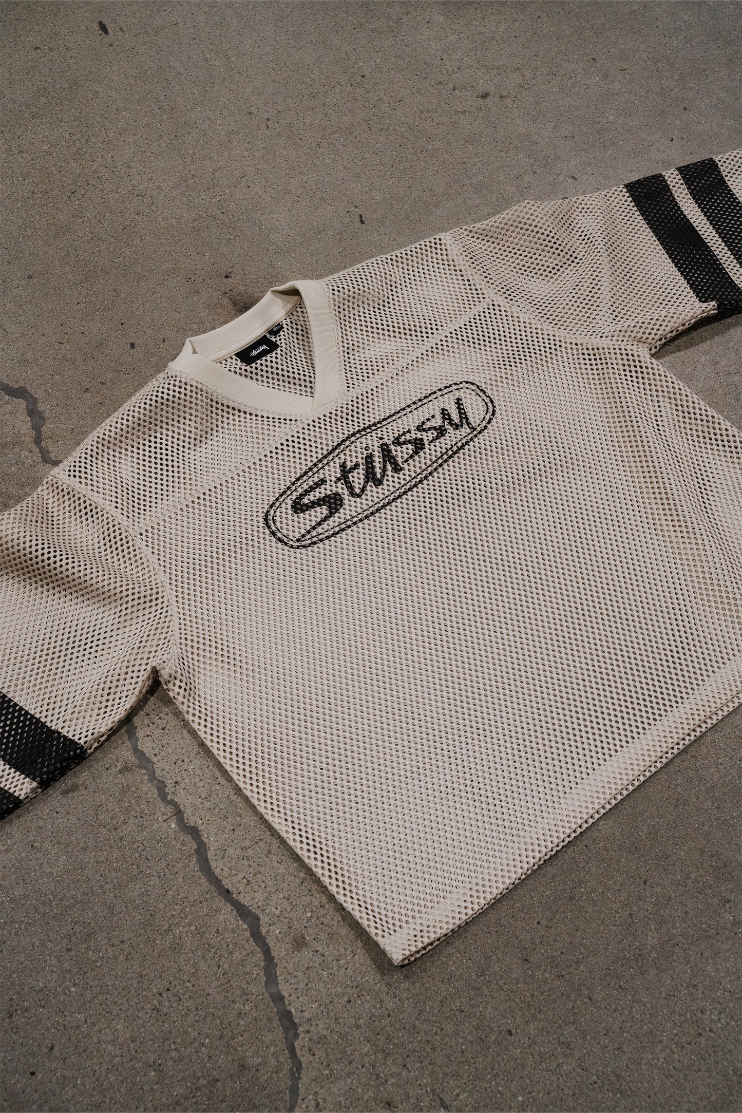 STUSSY TRUCKER TEAM JERSEY TAN