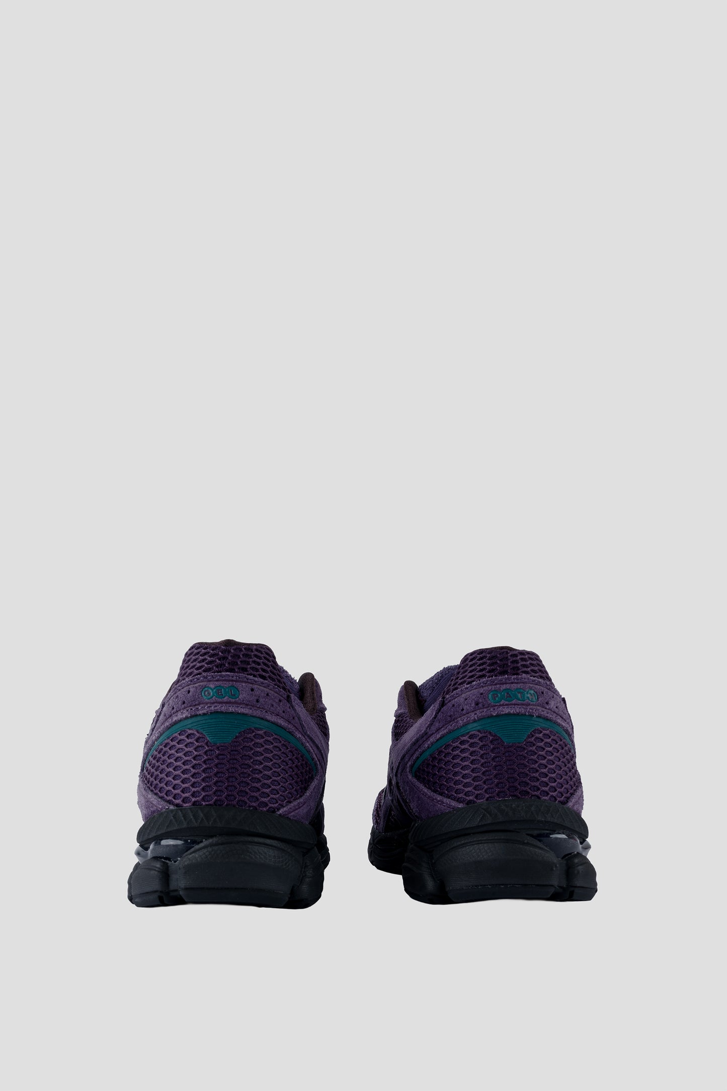 ASICS x CARNAN GEL-CUMULUS 16 BLACK BERRY PURPLE