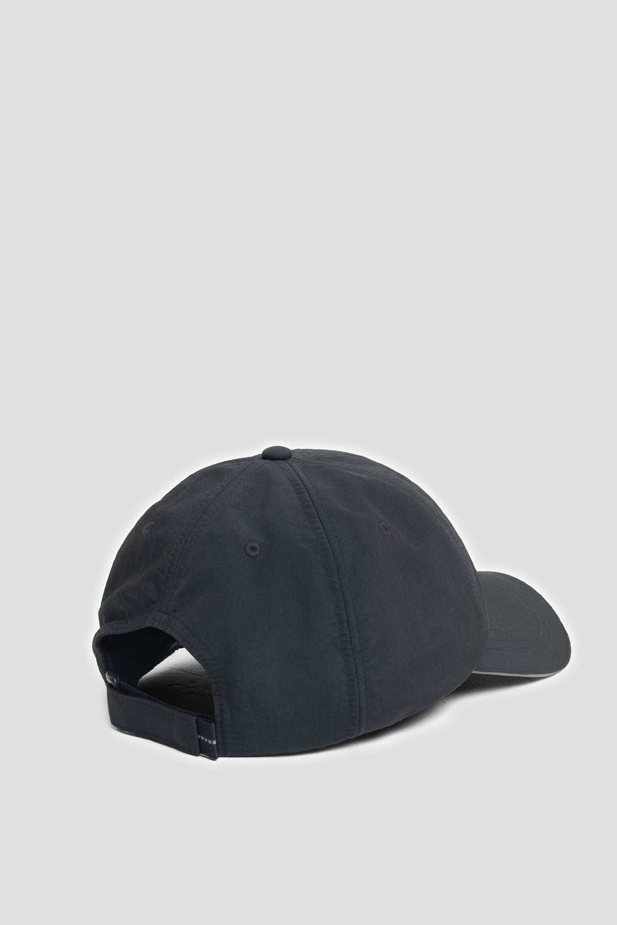 STUSSY LOW PROFILE LP SMOOTHSTOCK STRAPBACK CAP BLACK