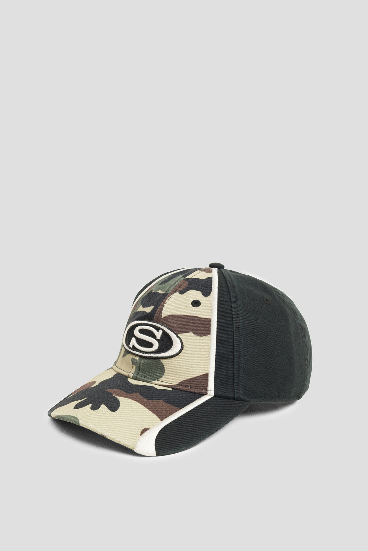 STUSSY LOW PROFILE S OVAL STRAPBACK CAP WOODLAND CAMO