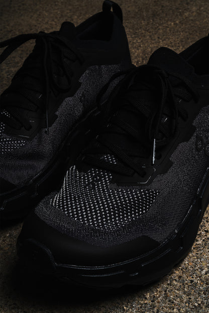 ON FOOTWEAR CLOUDSOMA BLACK BLACK