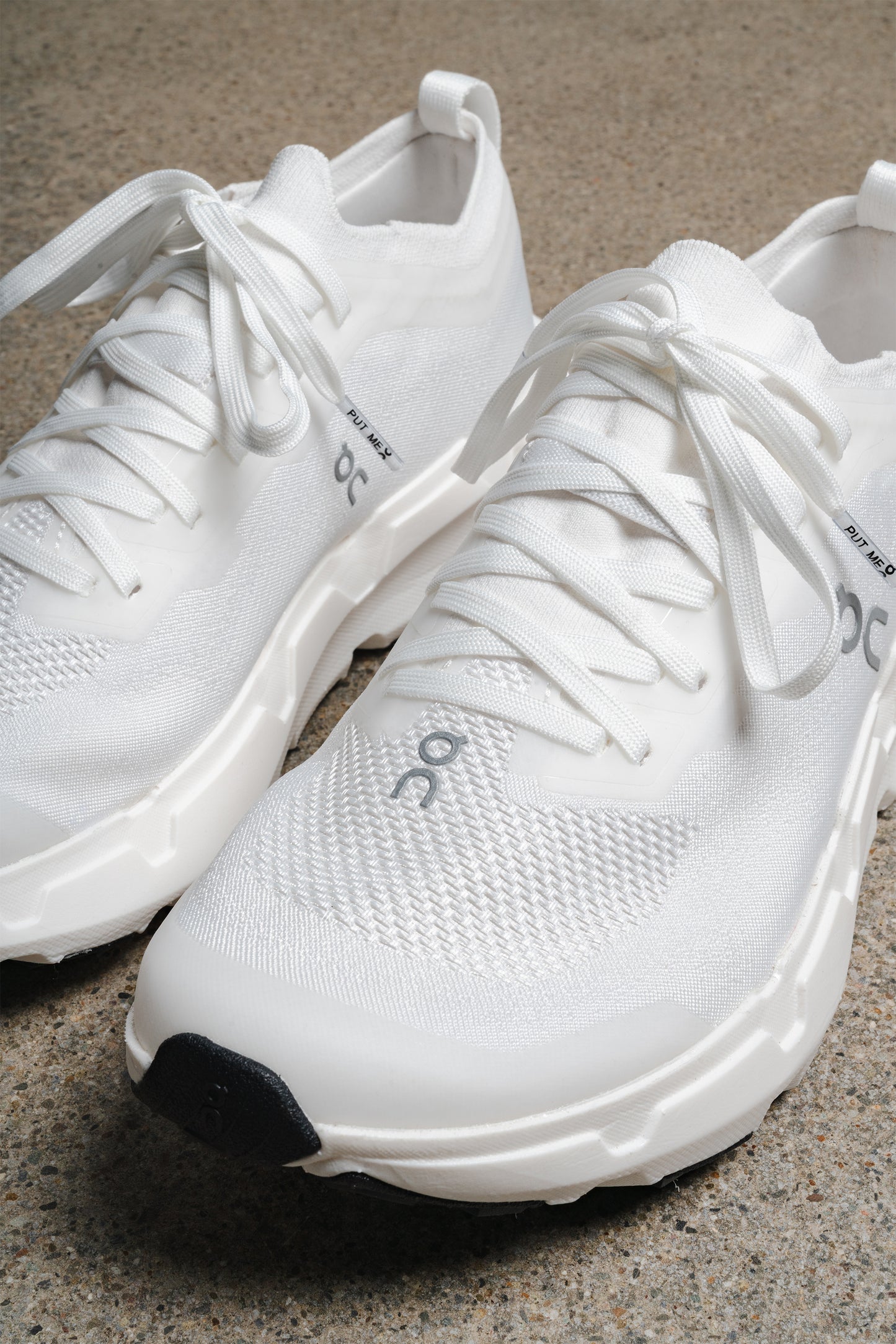 ON FOOTWEAR CLOUDSOMA WHITE WHITE
