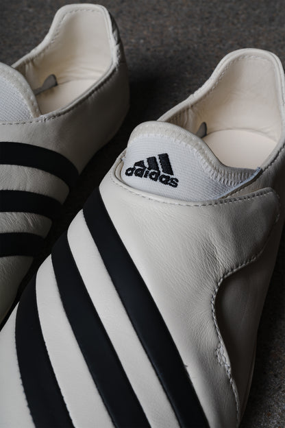 ADIDAS PHARRELL PW VARIO FLAT EARTHER WHITE BLACK