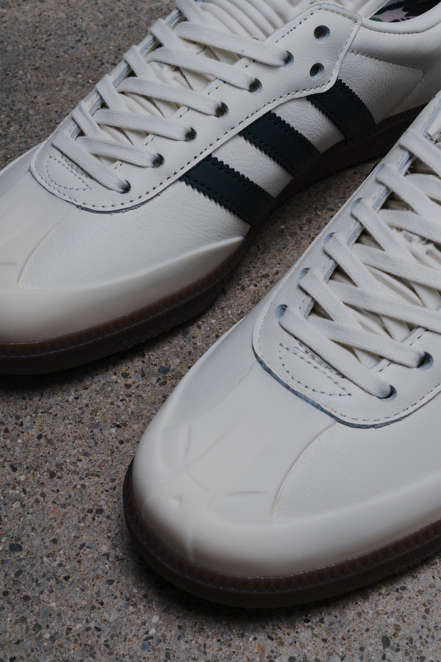 ADIDAS BAPE SAMBA OG WHITE GREEN