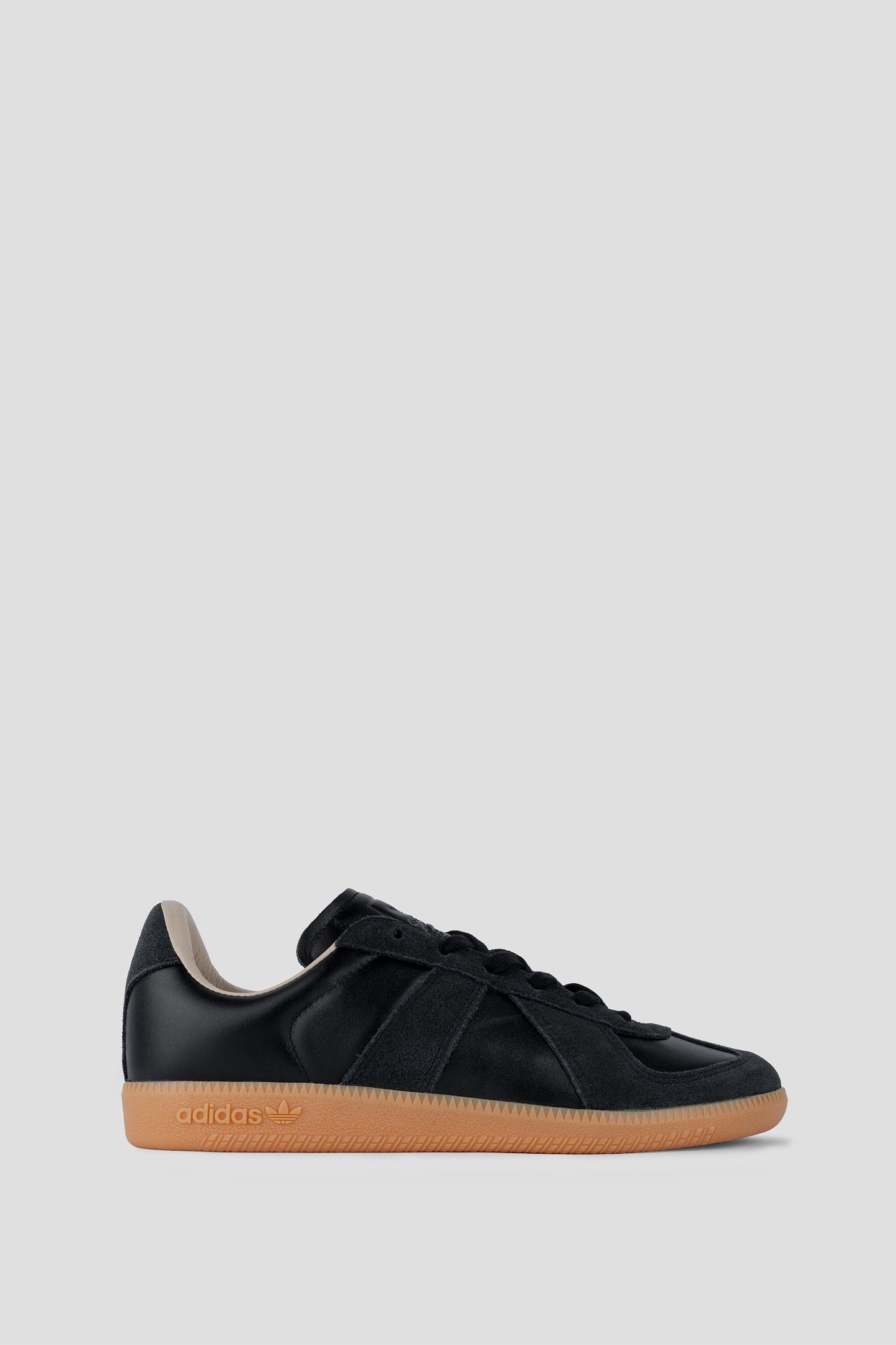 ADIDAS BW ARMY BLACK GUM BUTTOM
