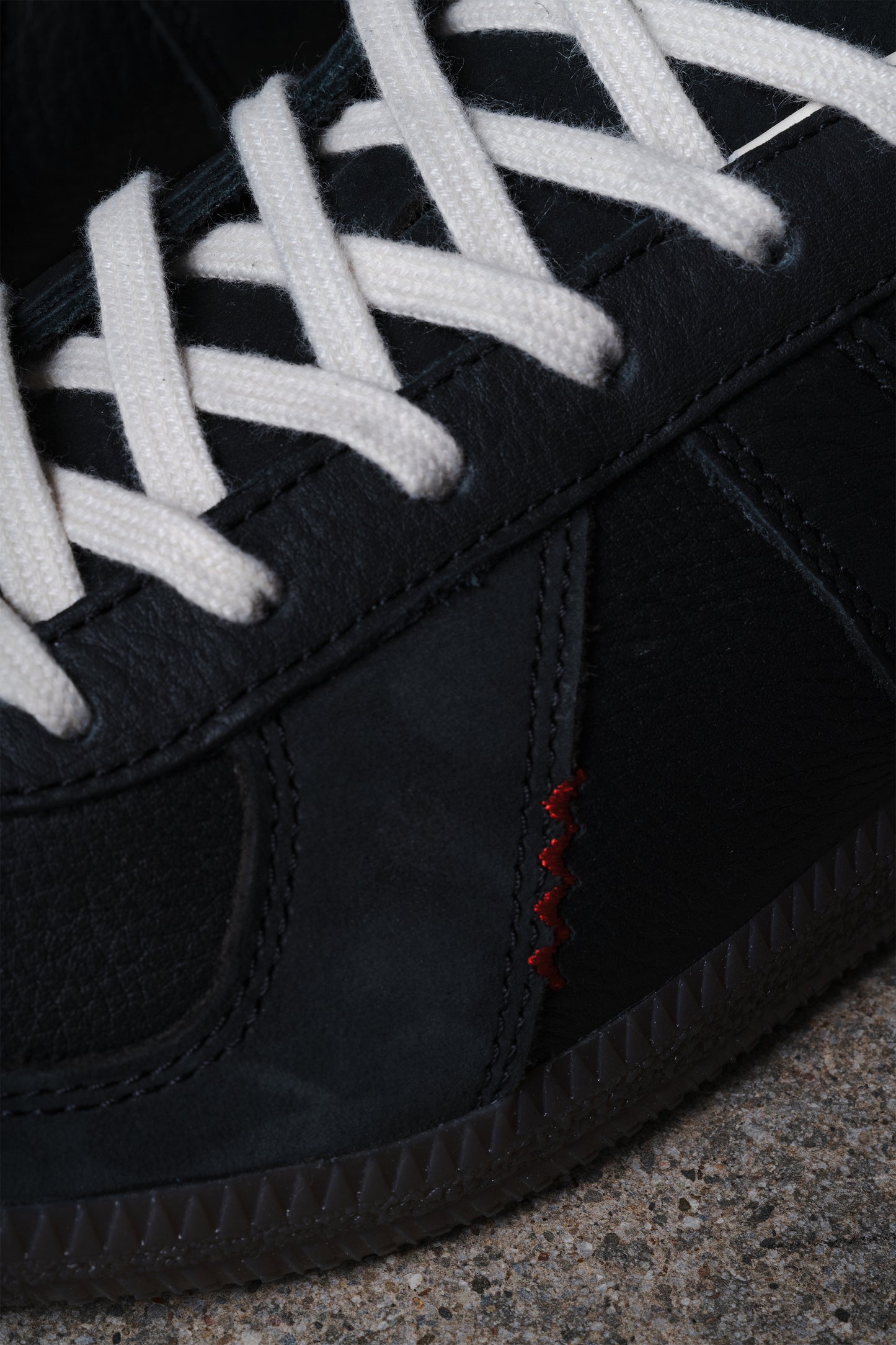 ADIDAS BW ARMY HARTCOPY BLACK GUM WHITE