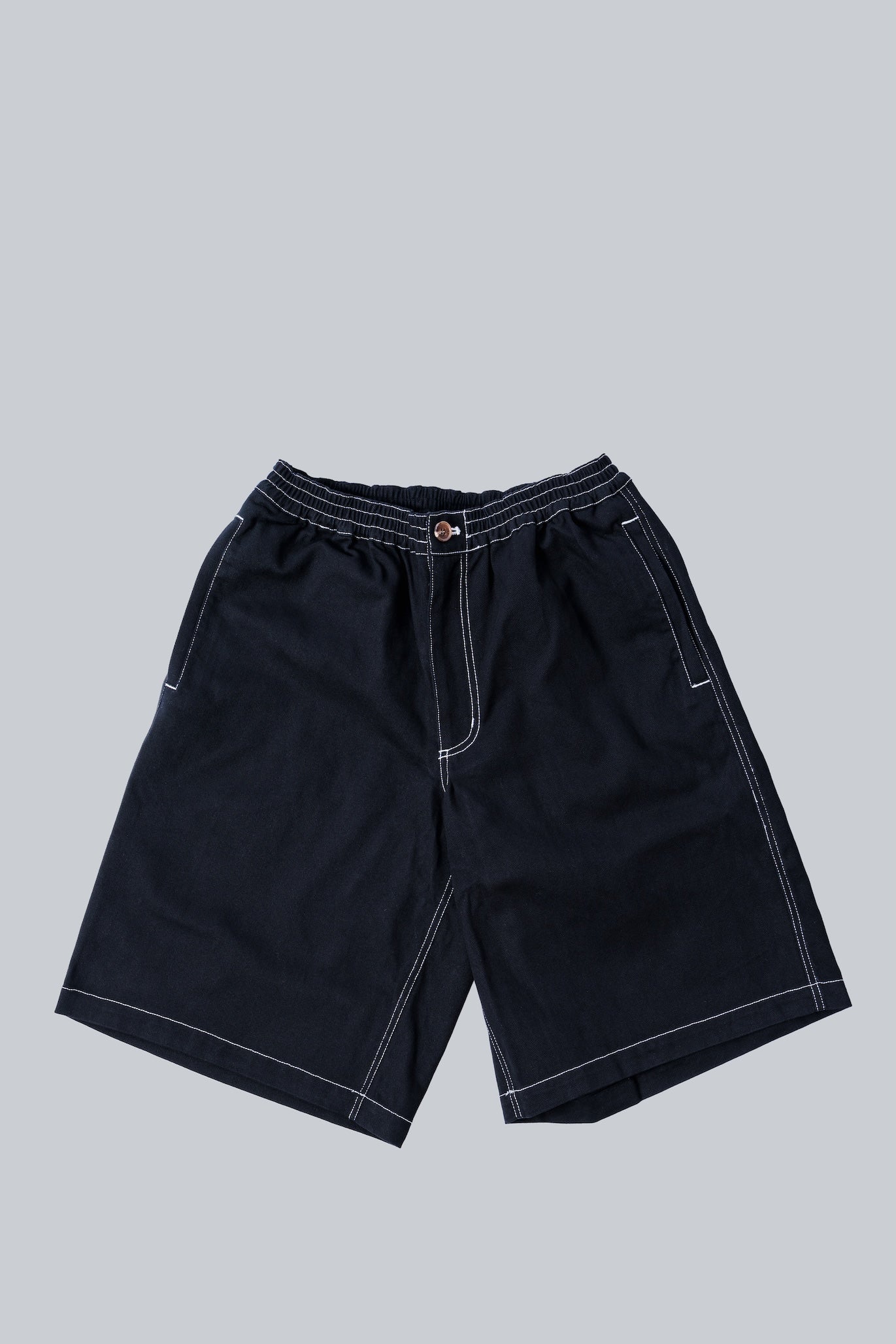 METALWOOD CONTRAST STITCH ELASTIC WAIST SHORTS BLACK