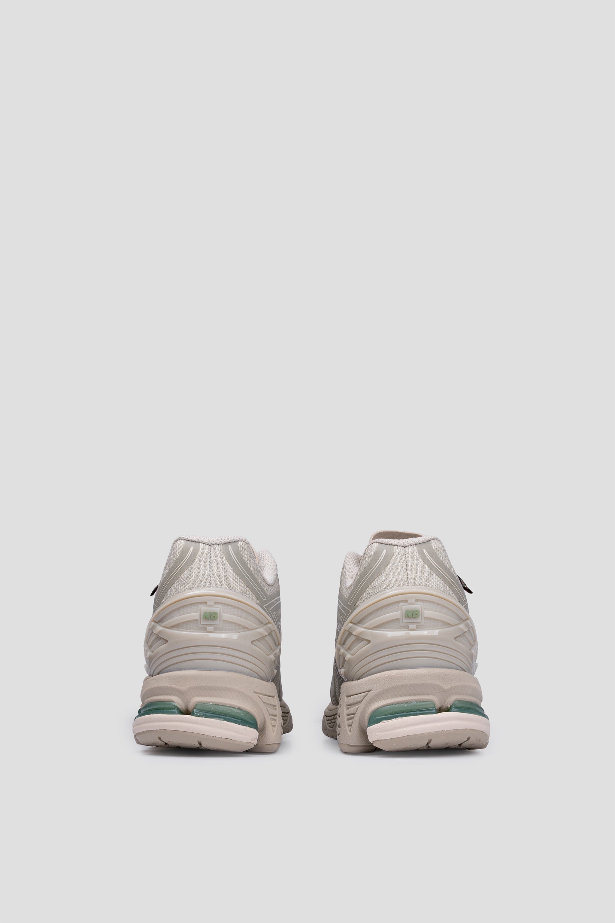 NEW BALANCE 1906X GTX SHIPYARD OREGANO GORE-TEX – BLENDS