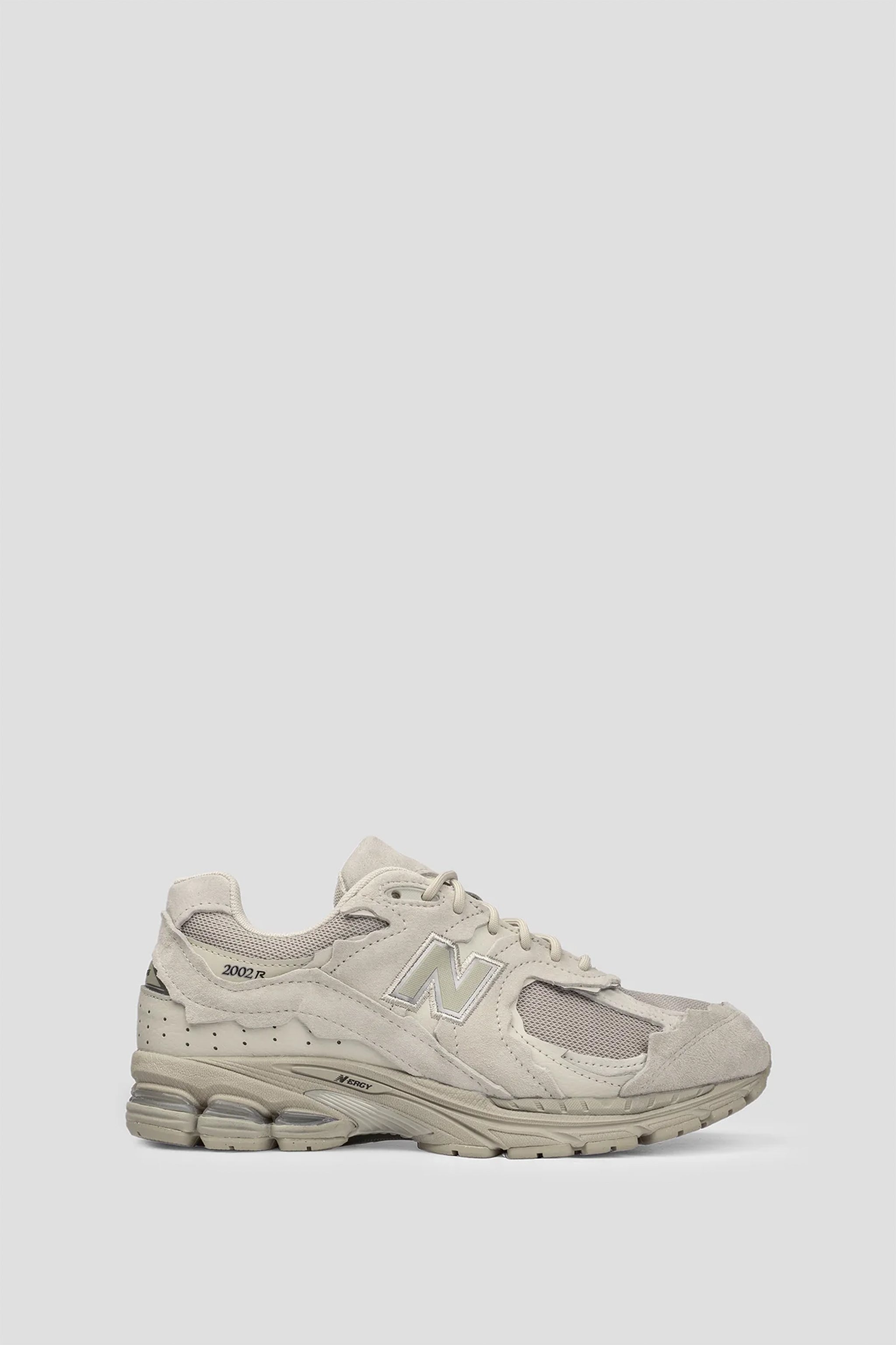 NEW BALANCE 2002 DX REFINED FUTURE GORE-TEX SHIPYARD – BLENDS