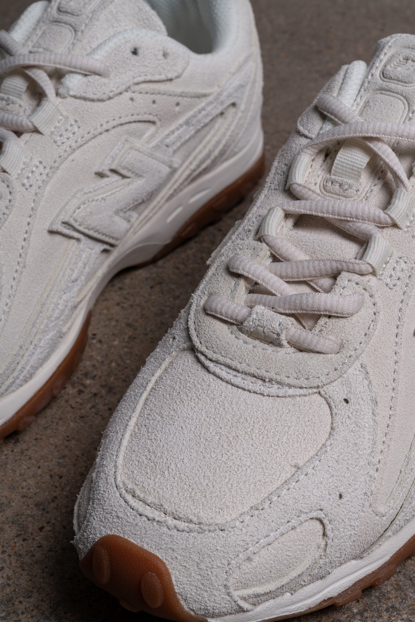 NEW BALANCE 204L SEASALT