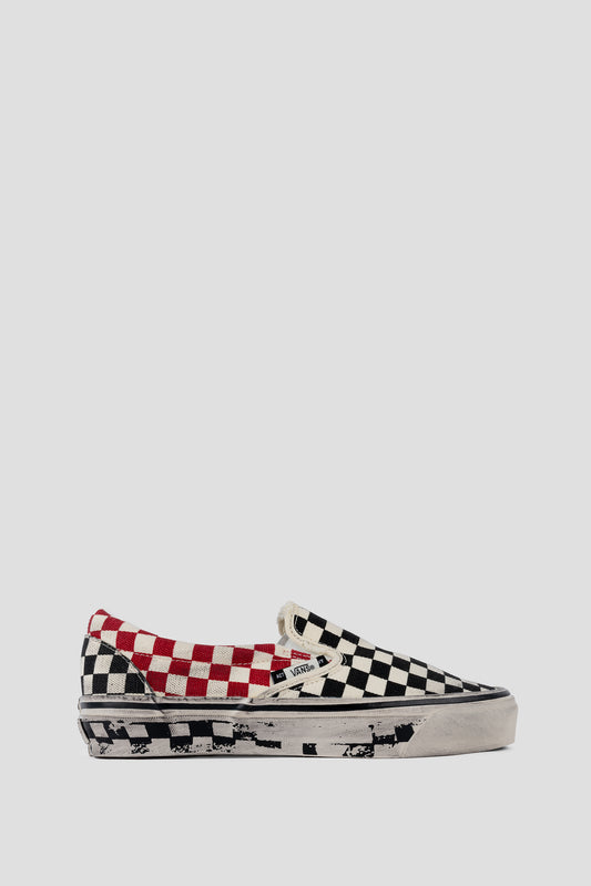 VANS CLASSIC SLIP-ON 98 LX AOD CHECKERBOARD BLACK RED