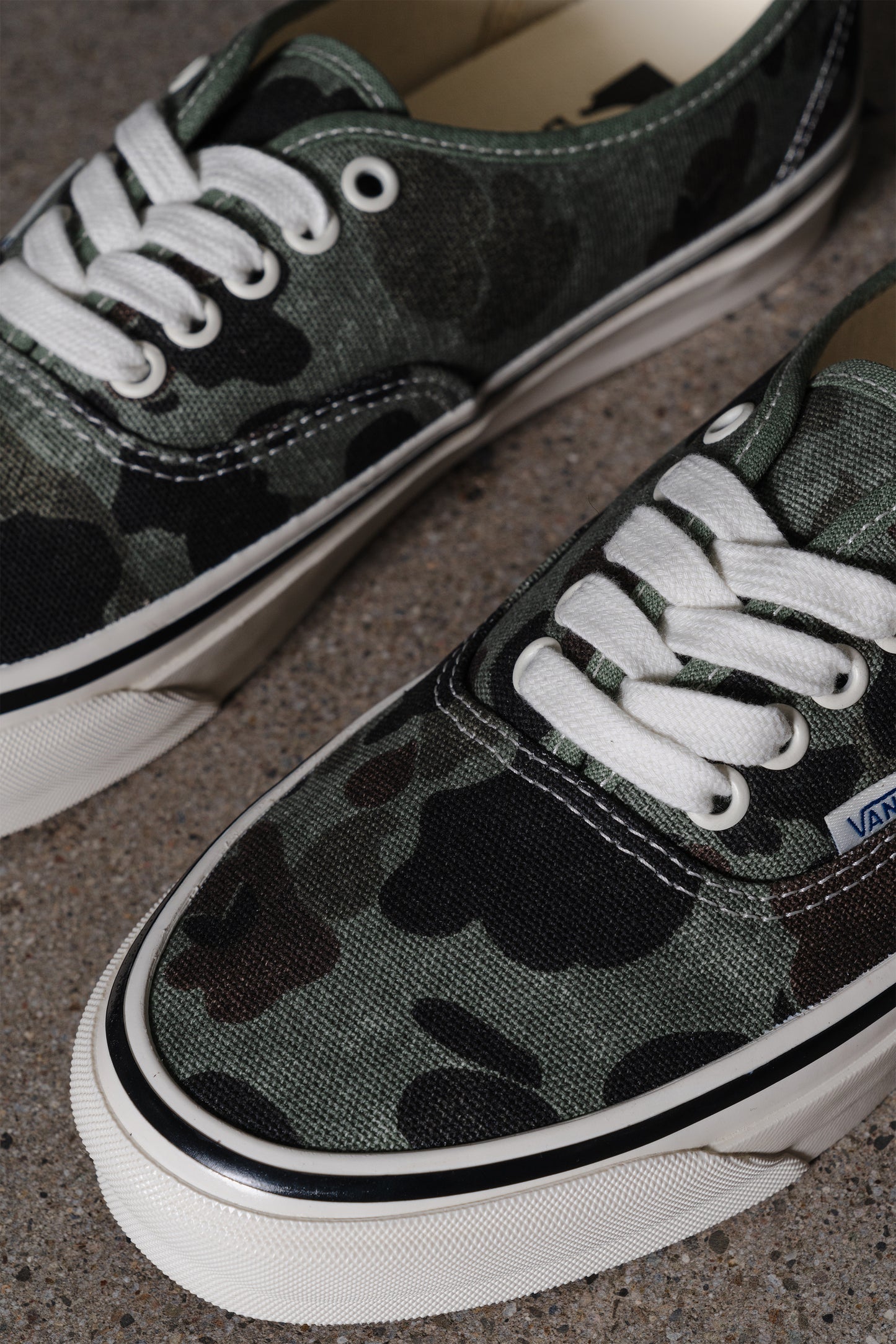 VANS AUTHENTIC 44 LX DUCK CAMO GREEN