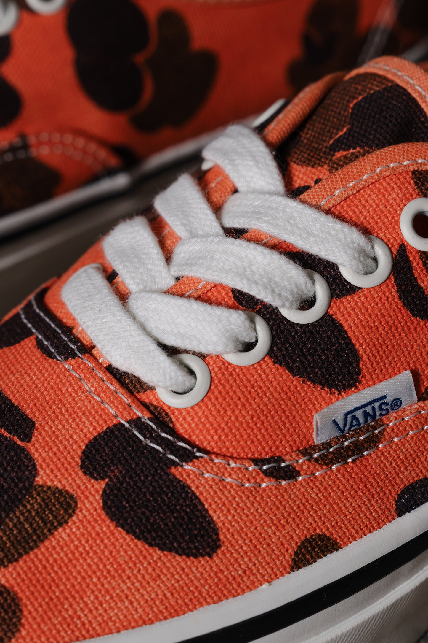 VANS AUTHENTIC 44 LX DUCK CAMO ORANGE