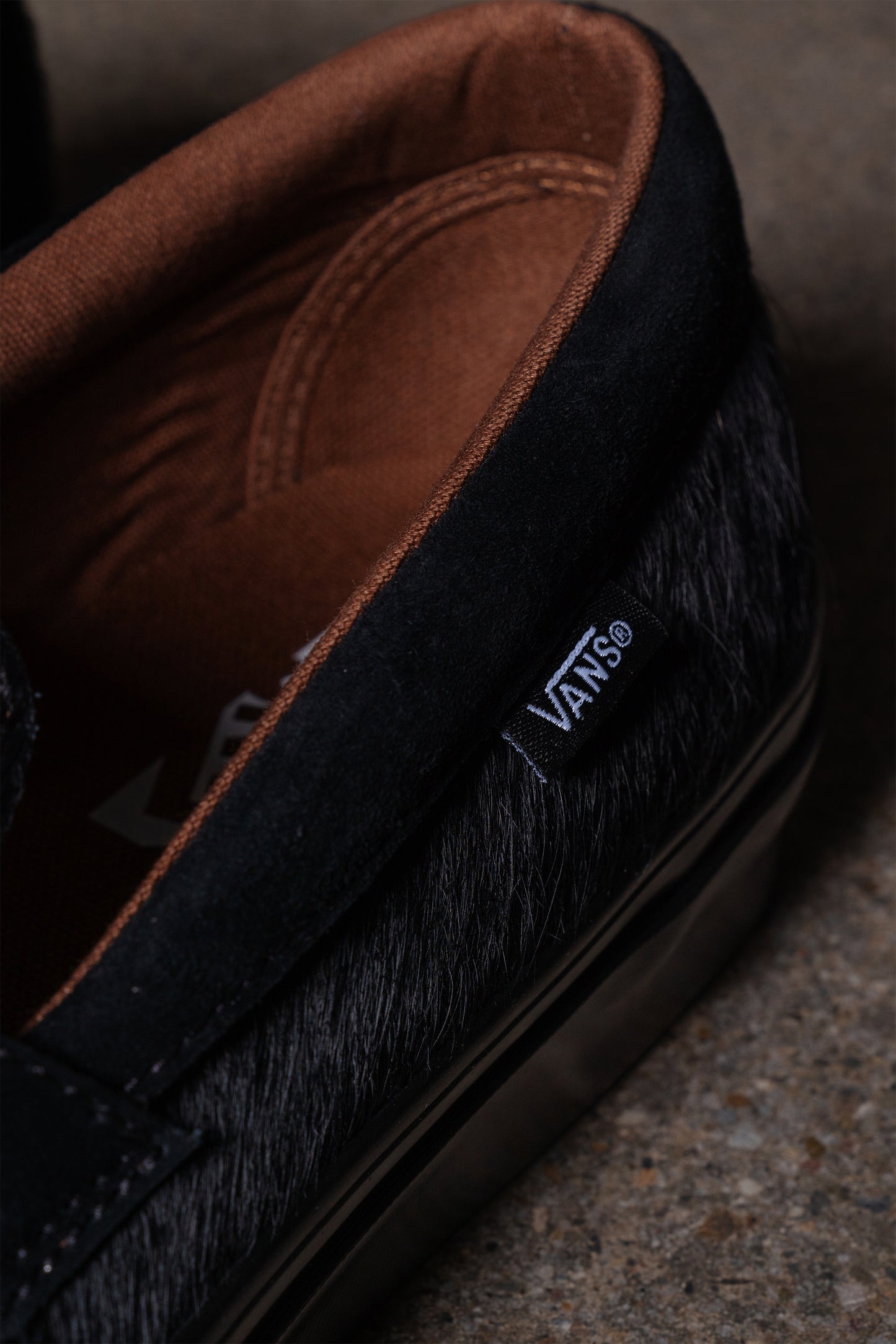 VANS LOAFER 53 LX PREMIUM BLACK PONY HAIR