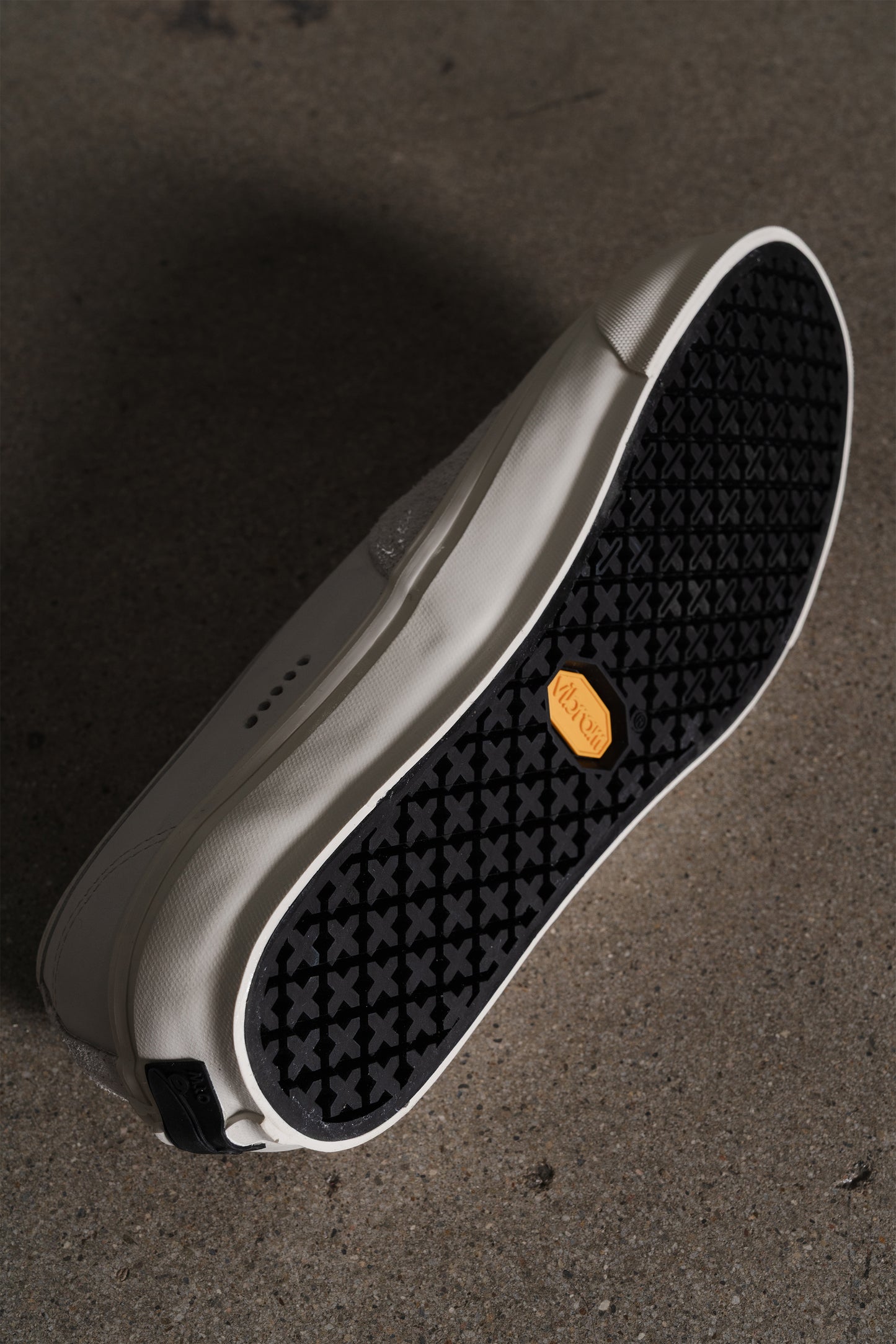 VANS OTW AUTHENTIC 44 VIBRAM LX HAVEN WHITE