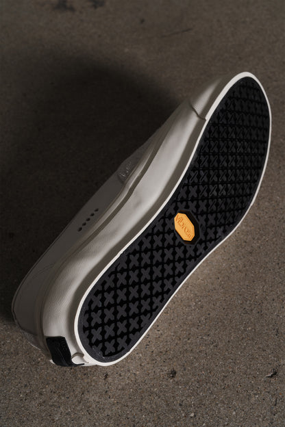 VANS OTW AUTHENTIC 44 VIBRAM LX HAVEN WHITE