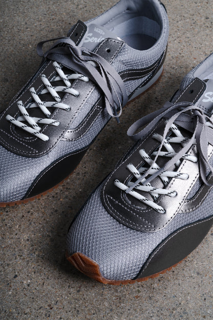 VANS SLP TRAINER LX MARATHON SILVER