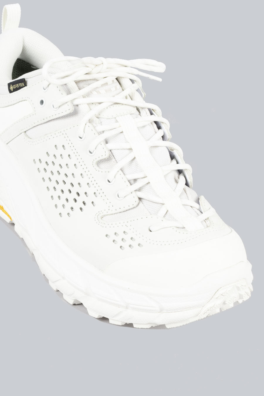 HOKA TOR ULTRA LO WHITE WHITE NIMBUS CLOUD – BLENDS