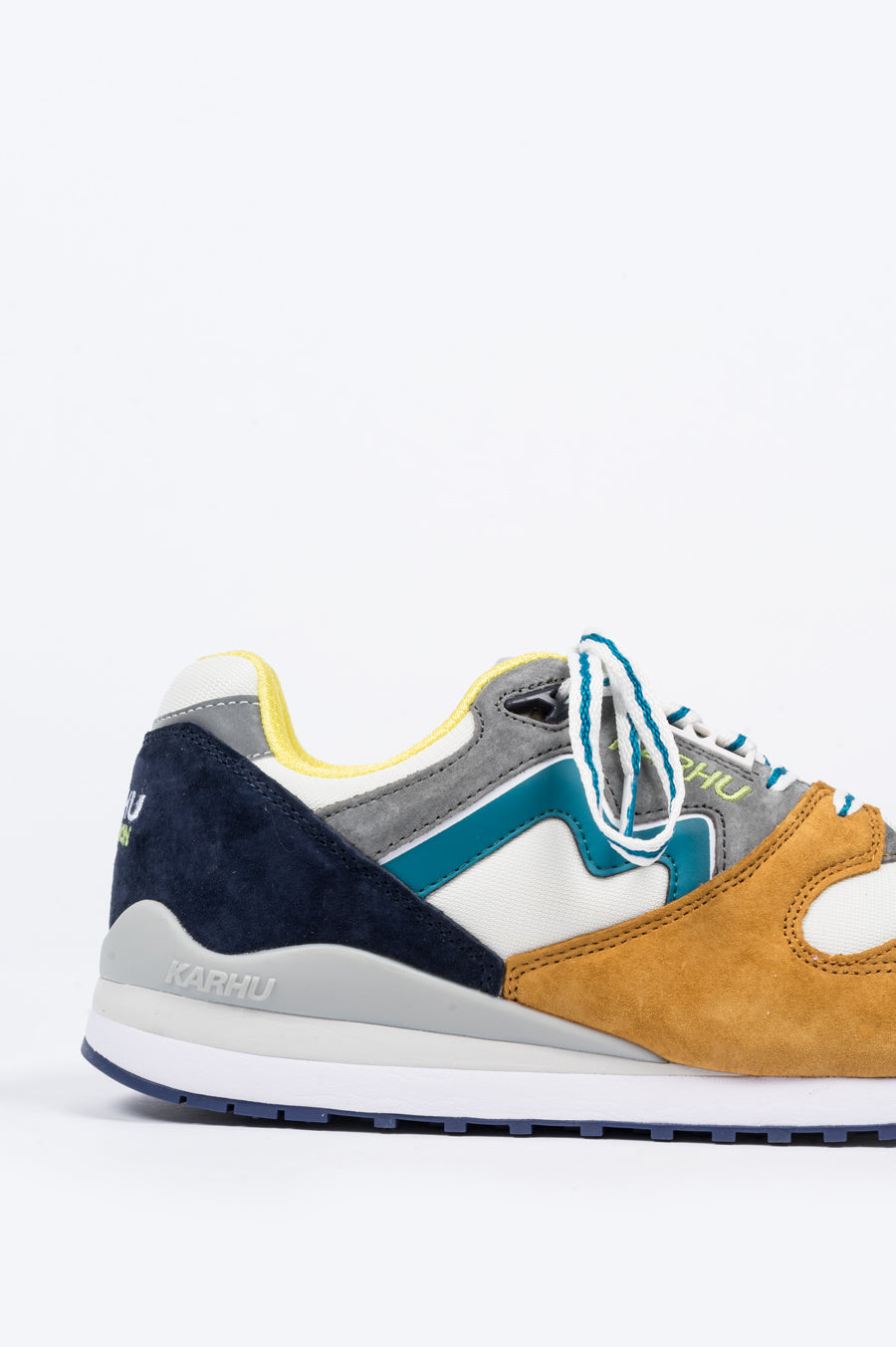 KARHU CATCH OF THE DAY SYNCHRON CLASSIC BUCKHORN BROWN - BLENDS